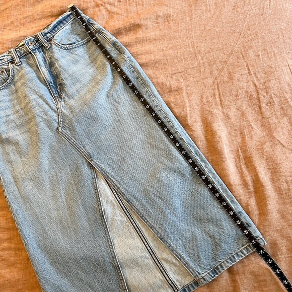 Abercrombie & Fitch - Denim Skirt. Size 26 / 2 - Picture 12 of 15
